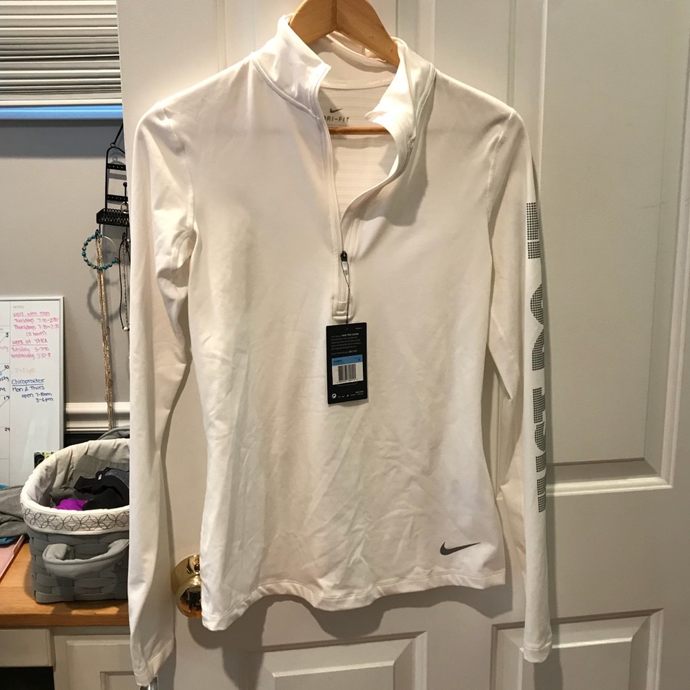 Nike dry fit top